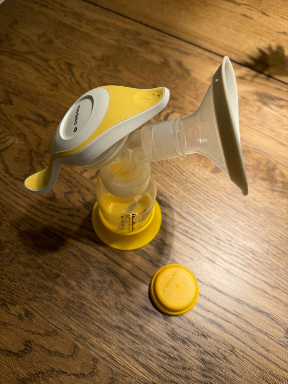 Medela Manual Breast Pump