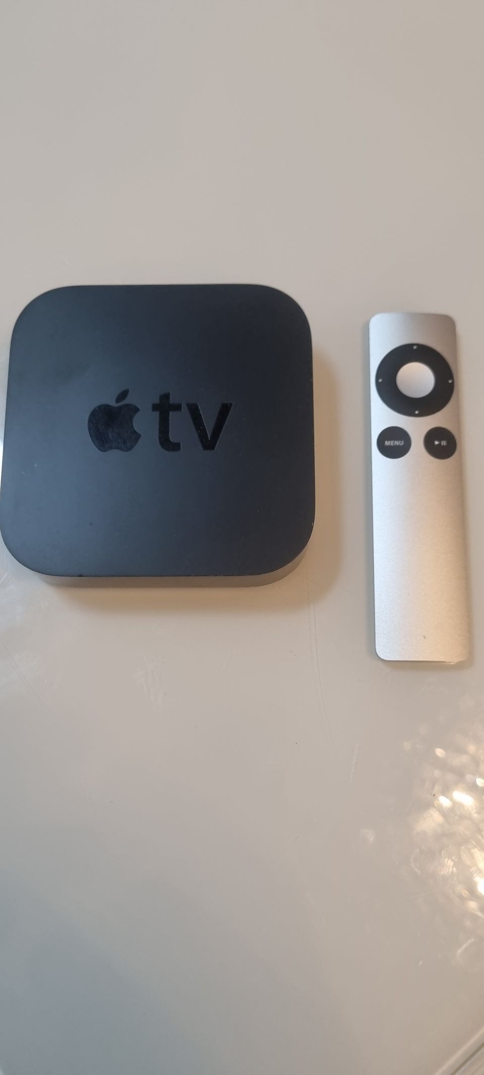 Apple TV boksi