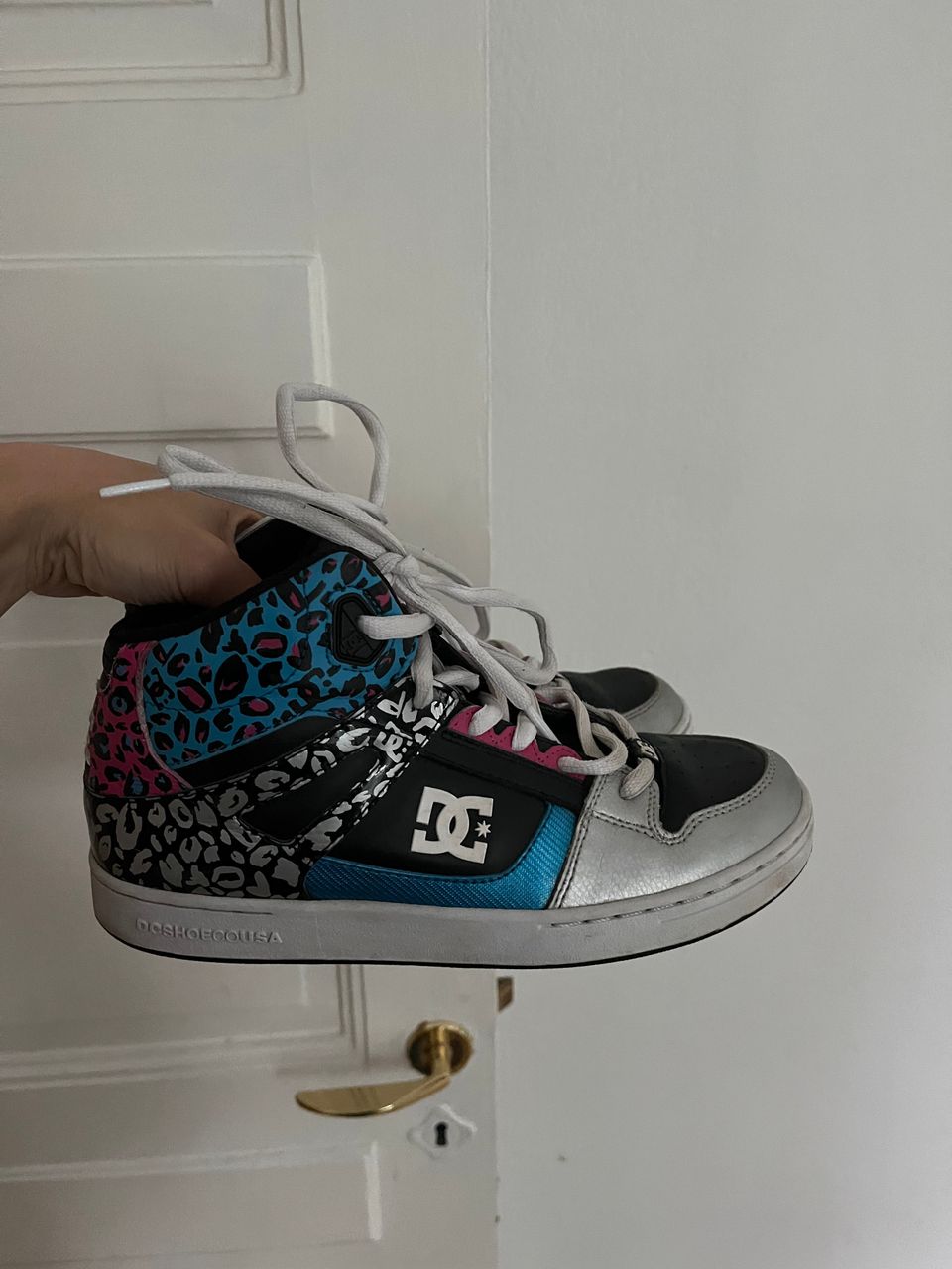 Hyväkuntoiset DC shoes skeittikengät