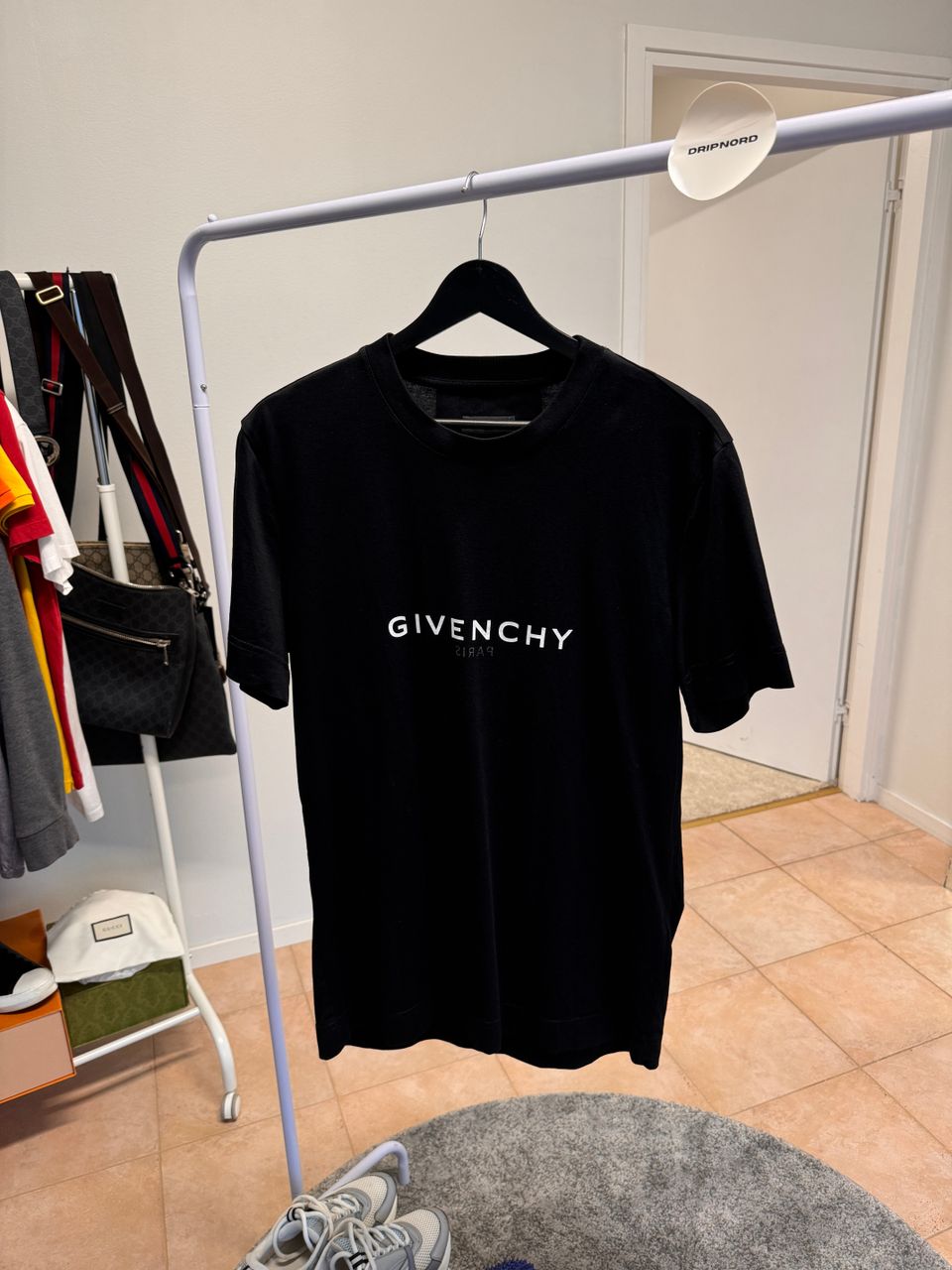 Givenchy Paris T-Paita