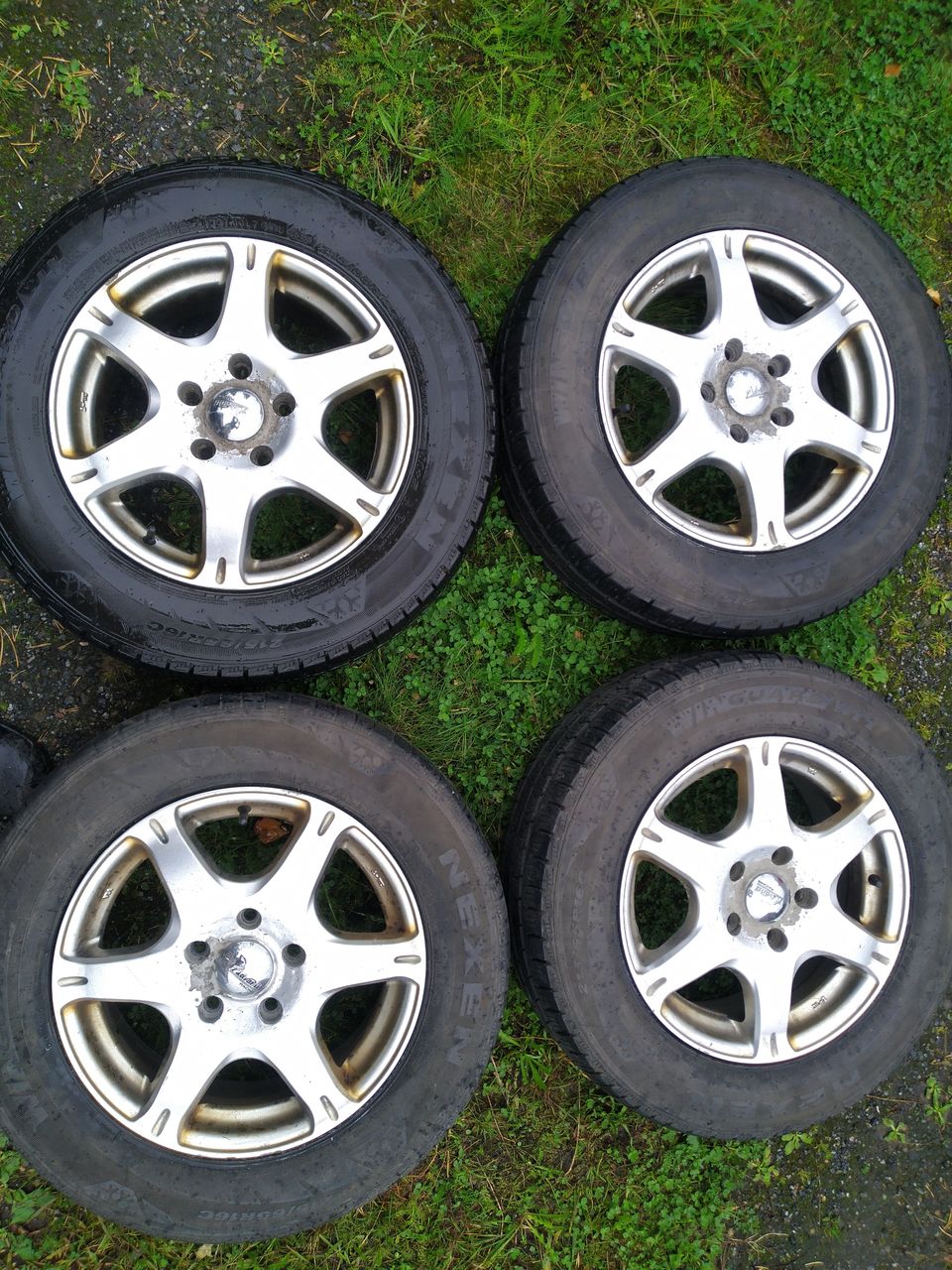 Transporter T5 T6 215/65r16c