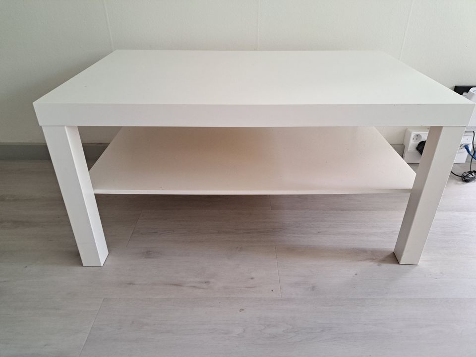 IKEA COFFE TABLE