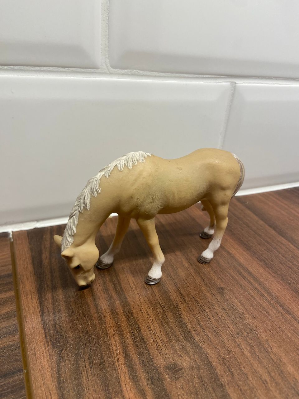 Schleich Ahaltek hevonen