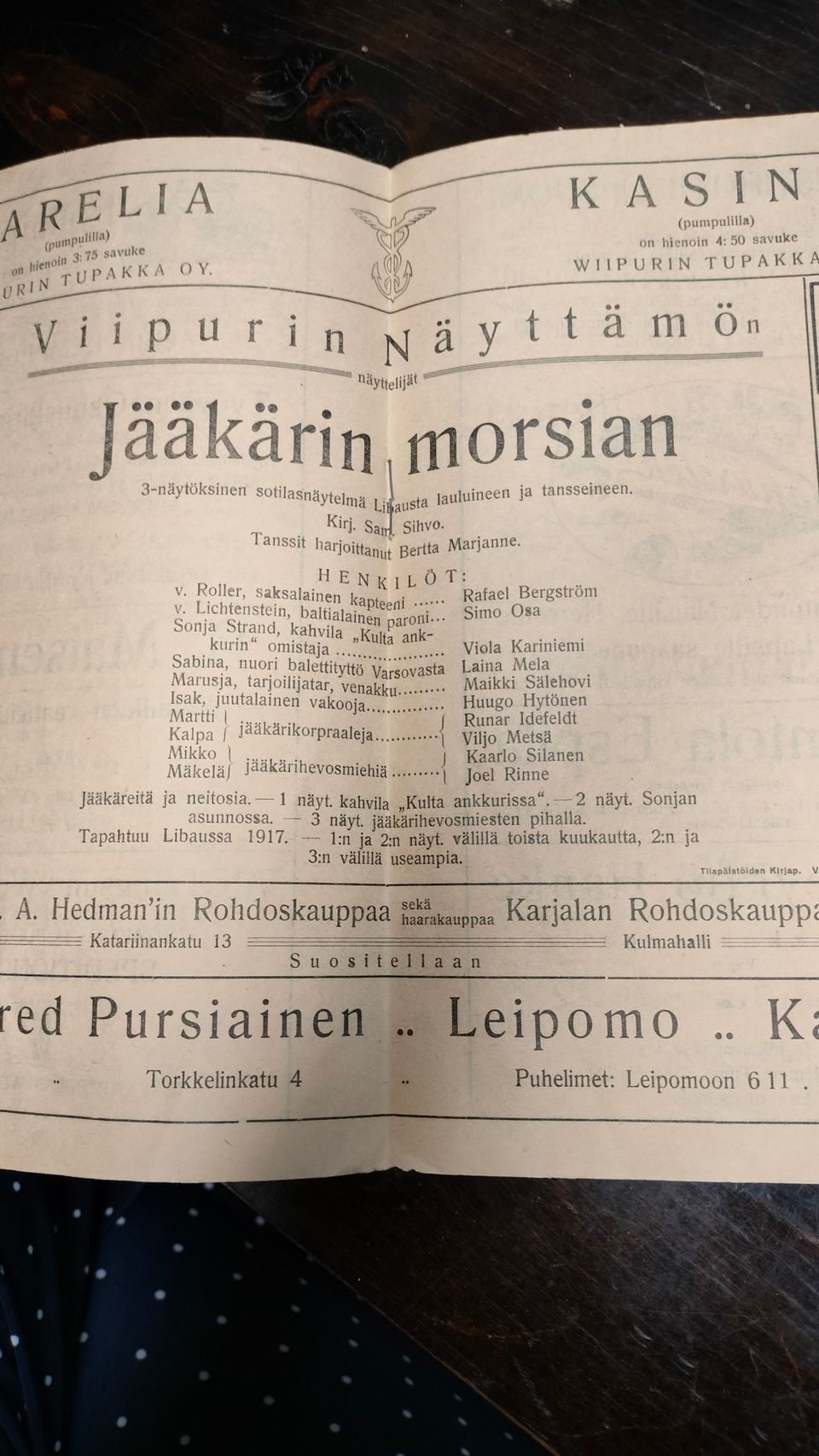 Teatteri ym ohjelmia 100 v vanhoja