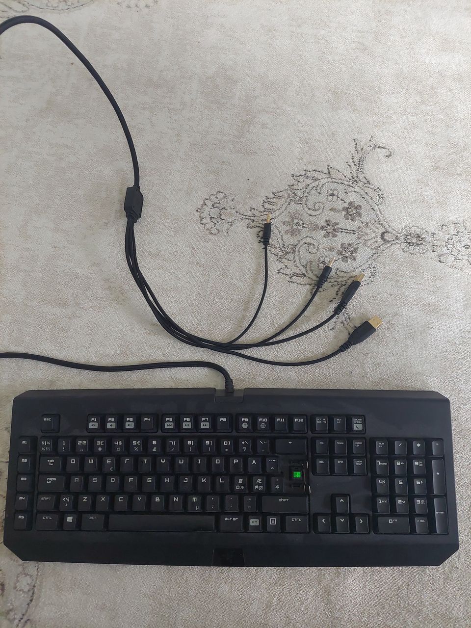 Razer Pelinäppäimistö