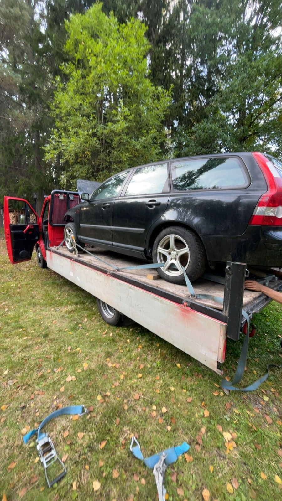 Volvo V50/S40 2005 2.0D Varaosia