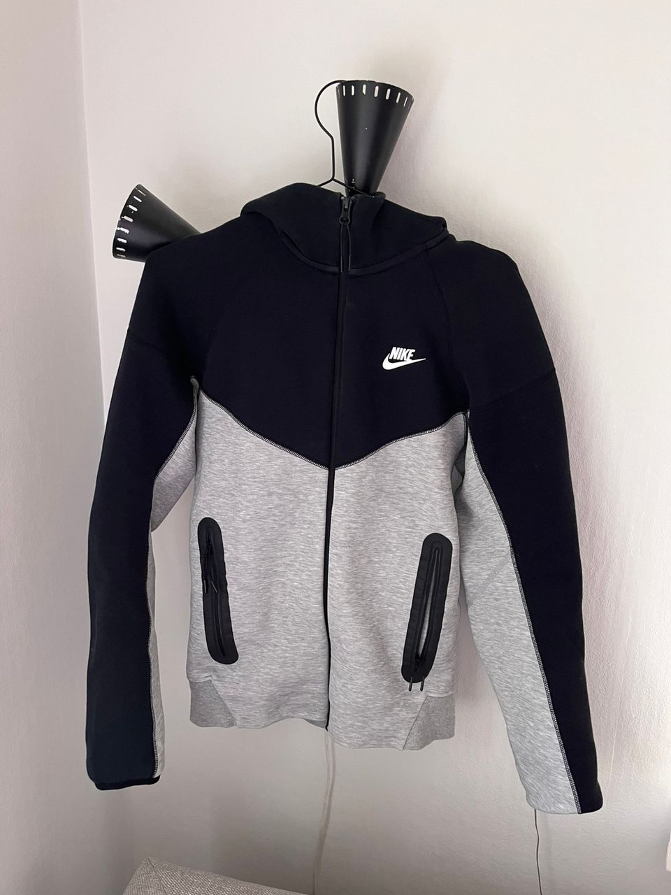 Nike Tech Fleece Musta/Harmaa