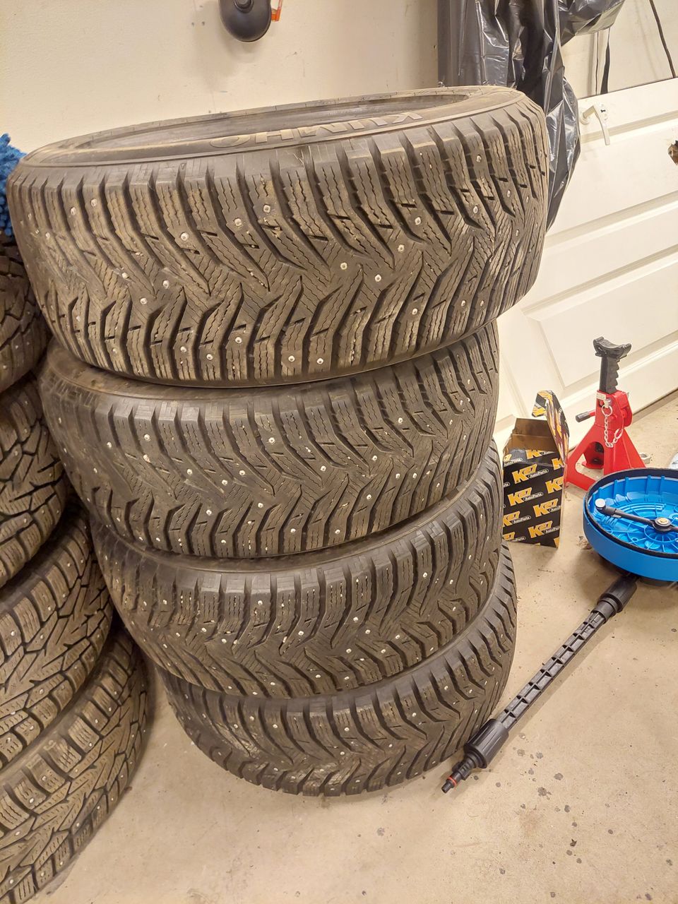 Kumho 205/55/16 nastarenkaat