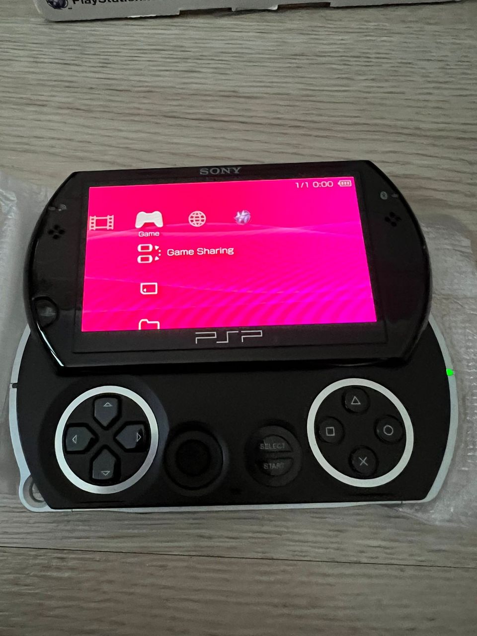 Psp Go Piano Black