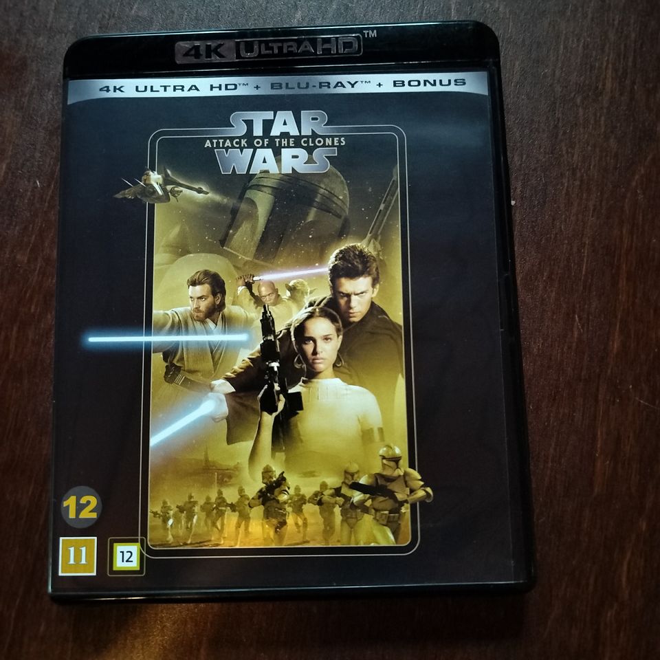 Star Wars Attack of Clones 4K UHD + Blu-Ray + Bonus