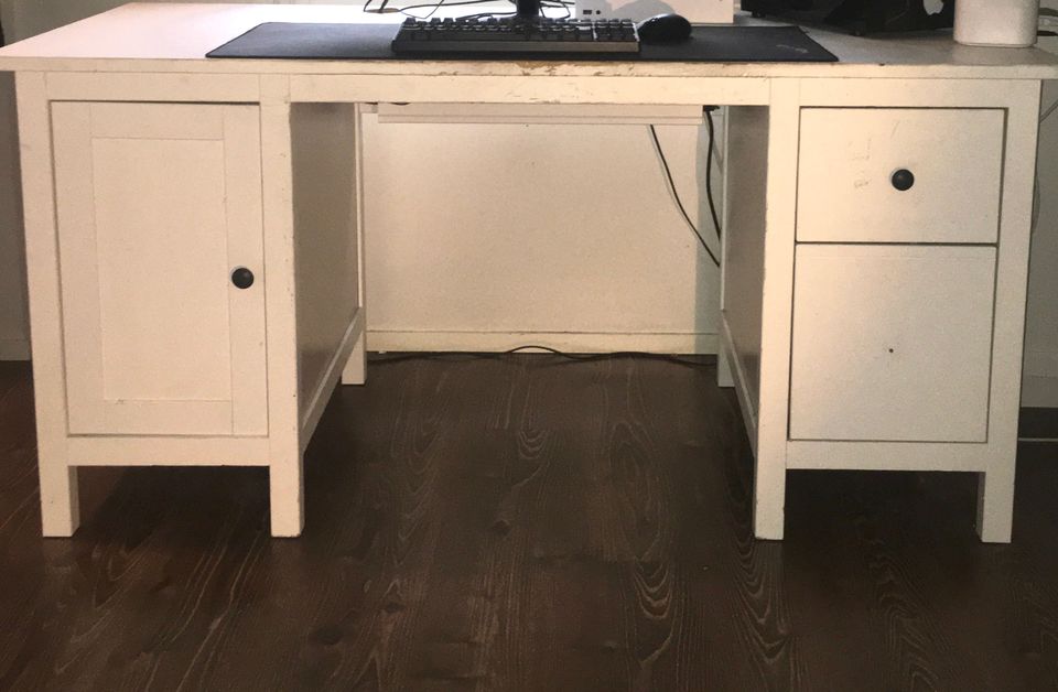 Ikea Hemnes työpöytä