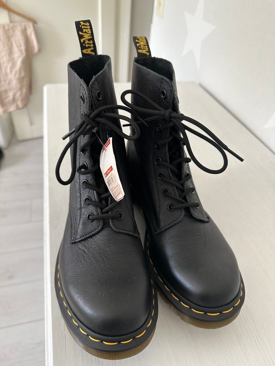 Dr. Martens nilkkurit