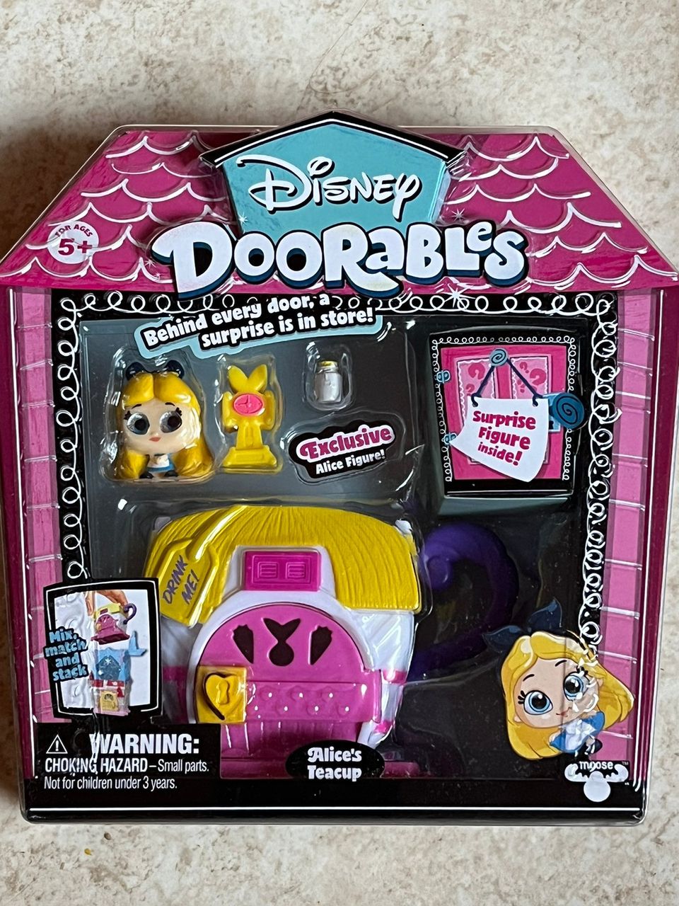 Disney Doorables Liisa Ihmemaassa setti