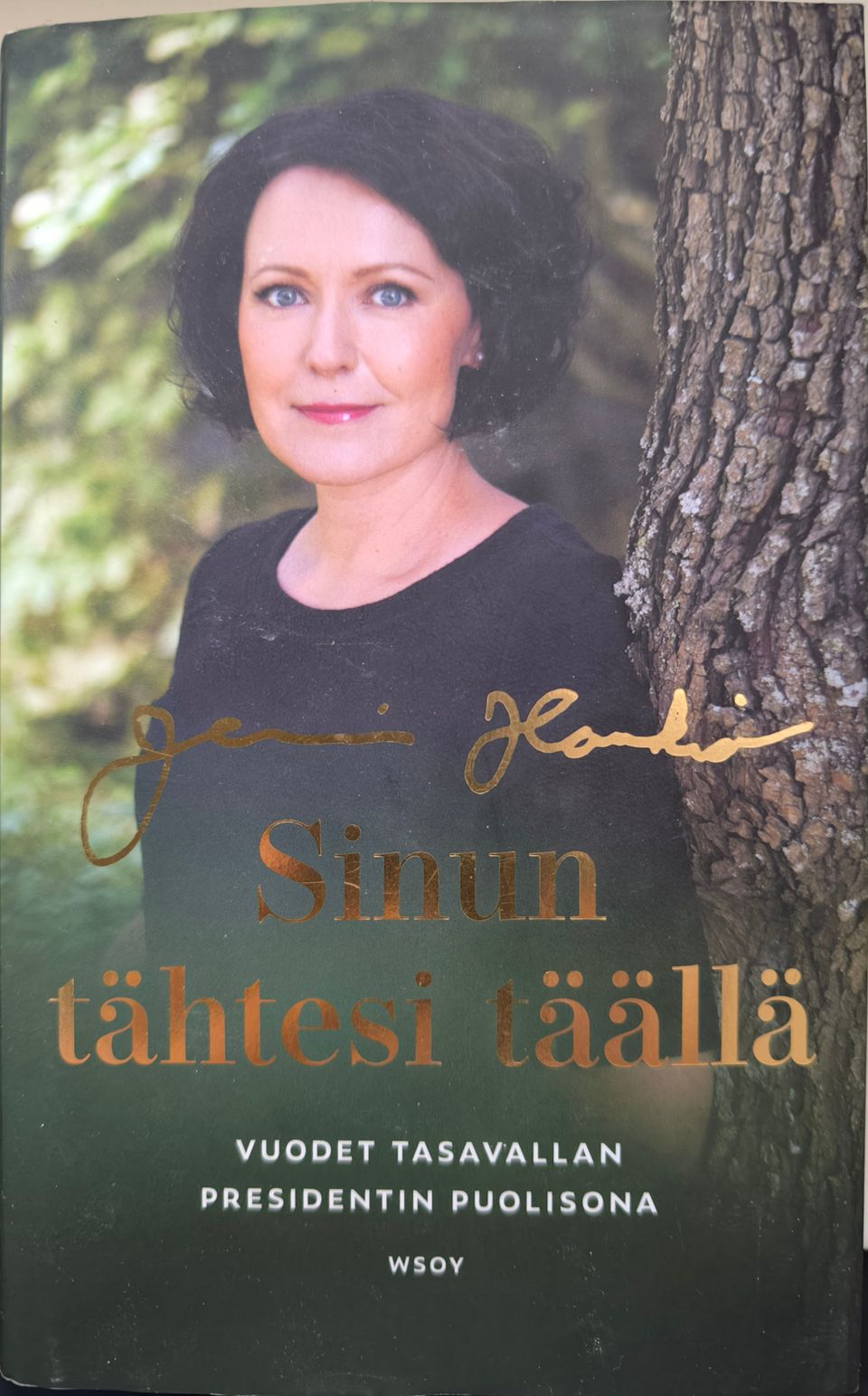 Sinun tähtesi täällä - Jenni Haukio