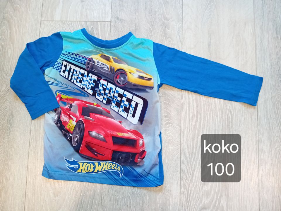 Hot Wheels paita 100