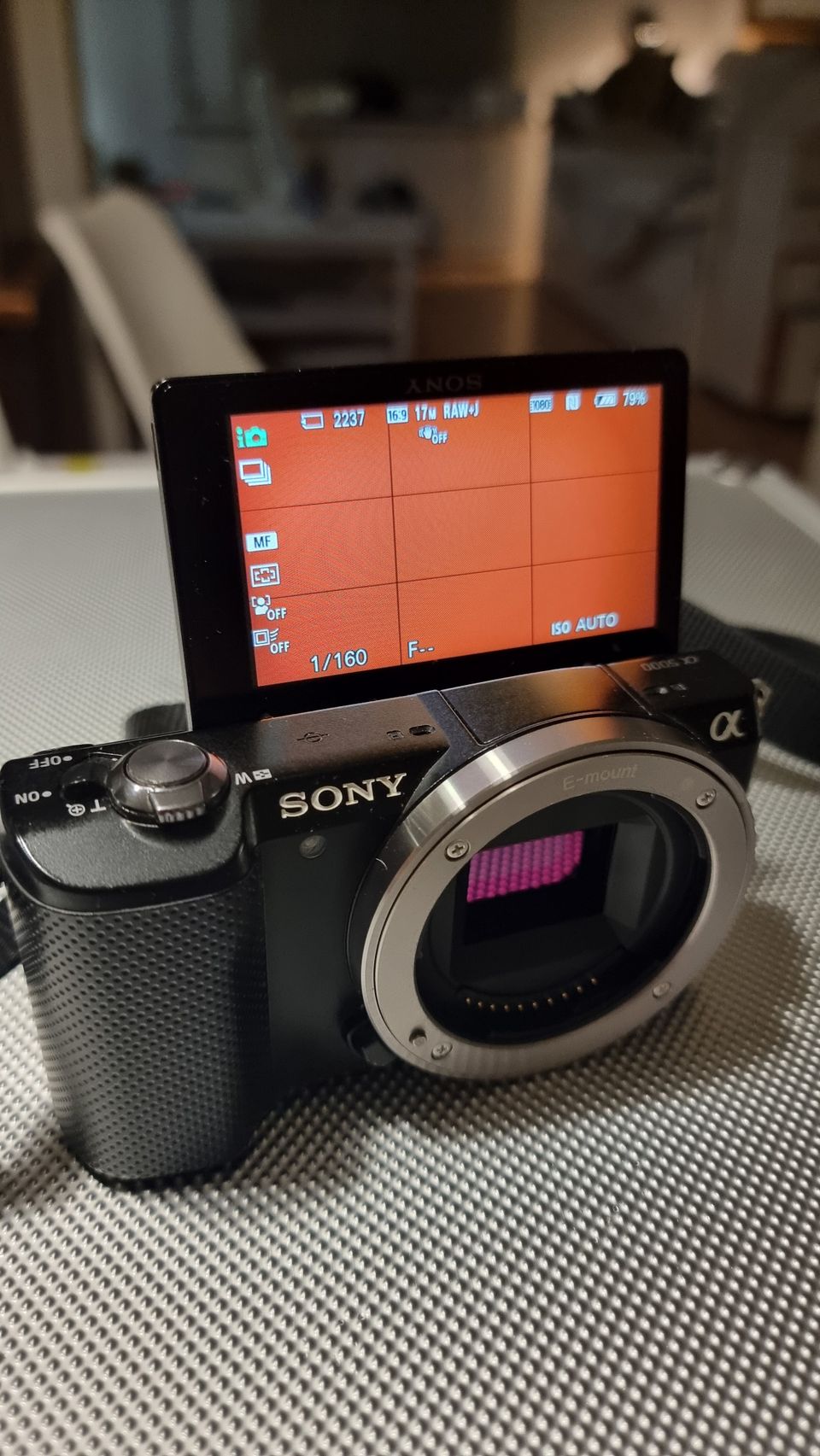 Sony a5000