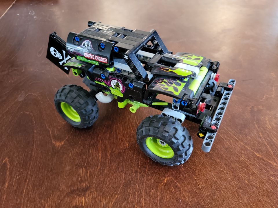 Technic lego auto