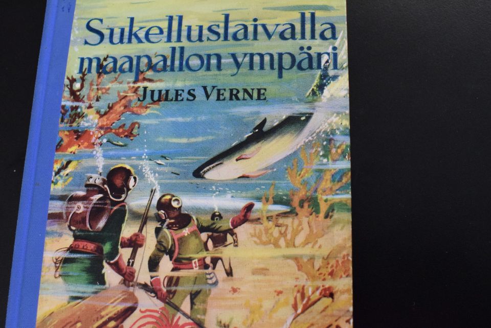 Jules Verne. Sukelluslaivalla maapallon ympäri