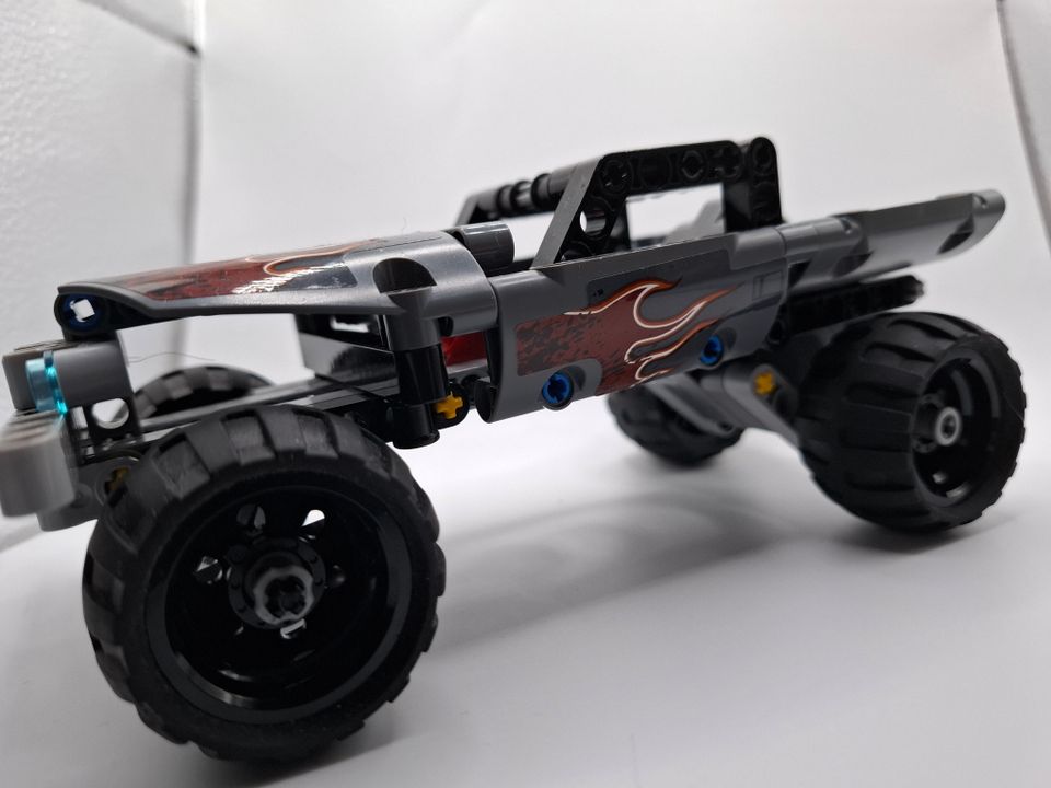 Lego Technic 42090 Getaway Truck