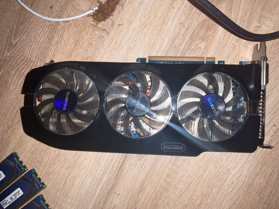 ASUS GTX 680 2GB OC