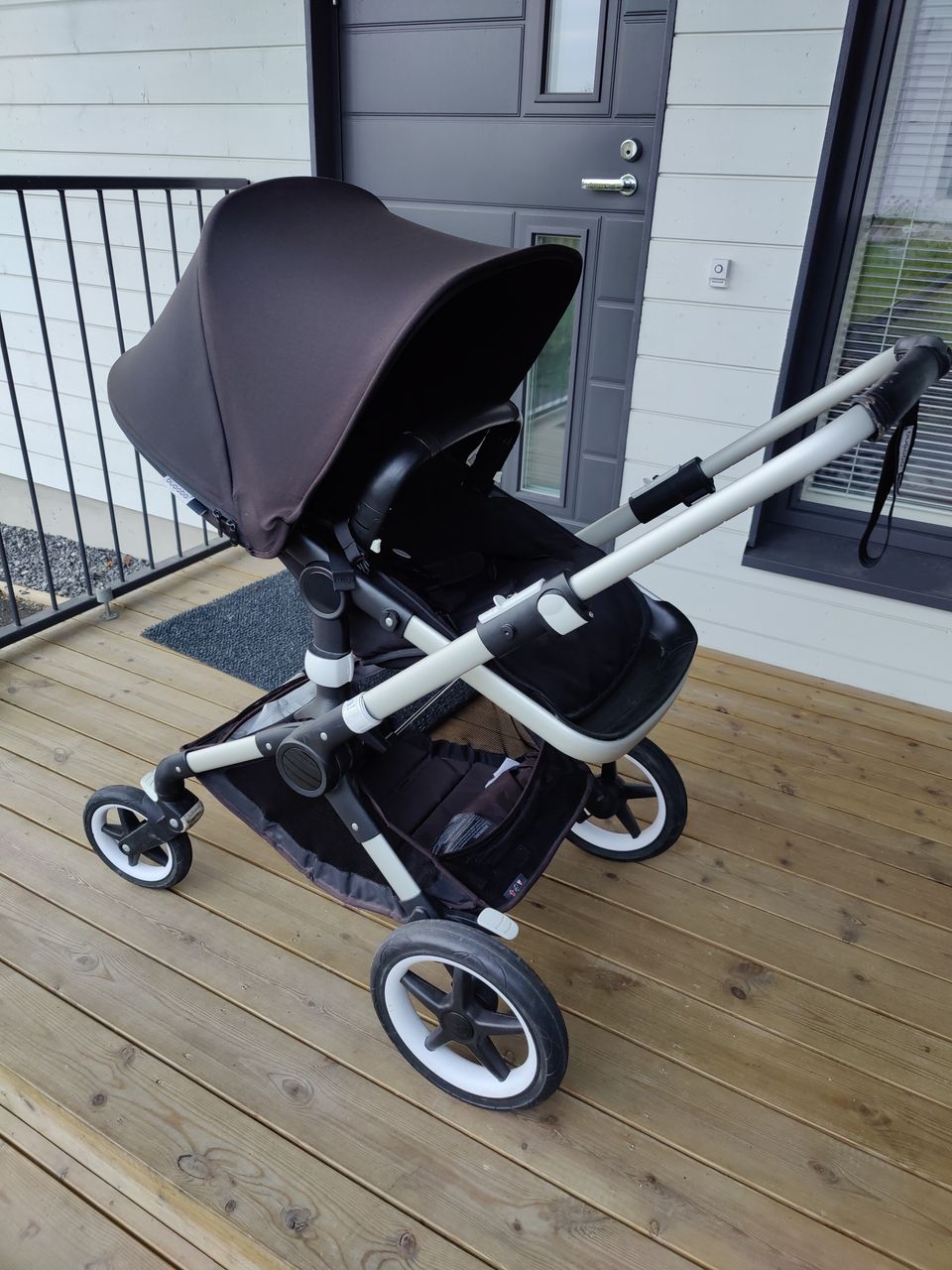 Bugaboo fox + lämpöpussi