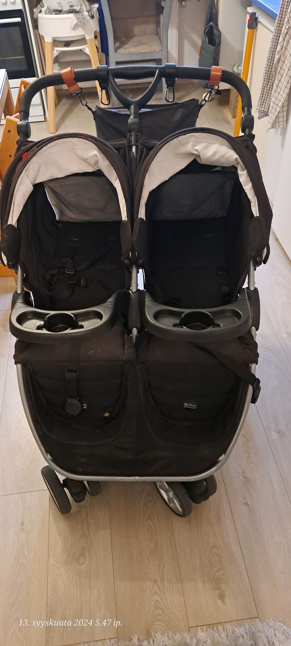 Britax tuplarattaat