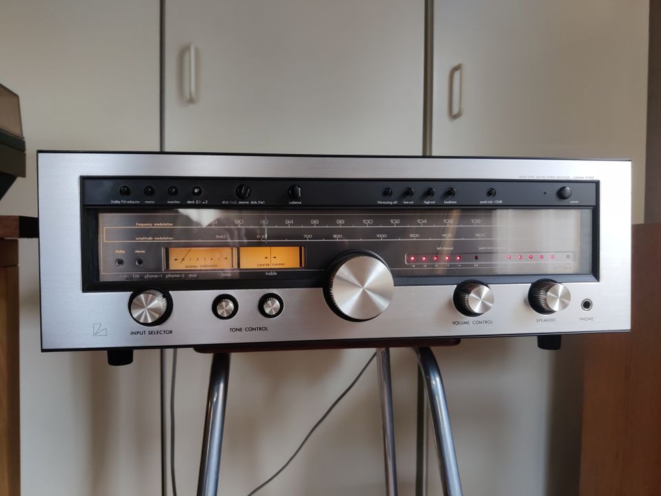 Luxman r-1050