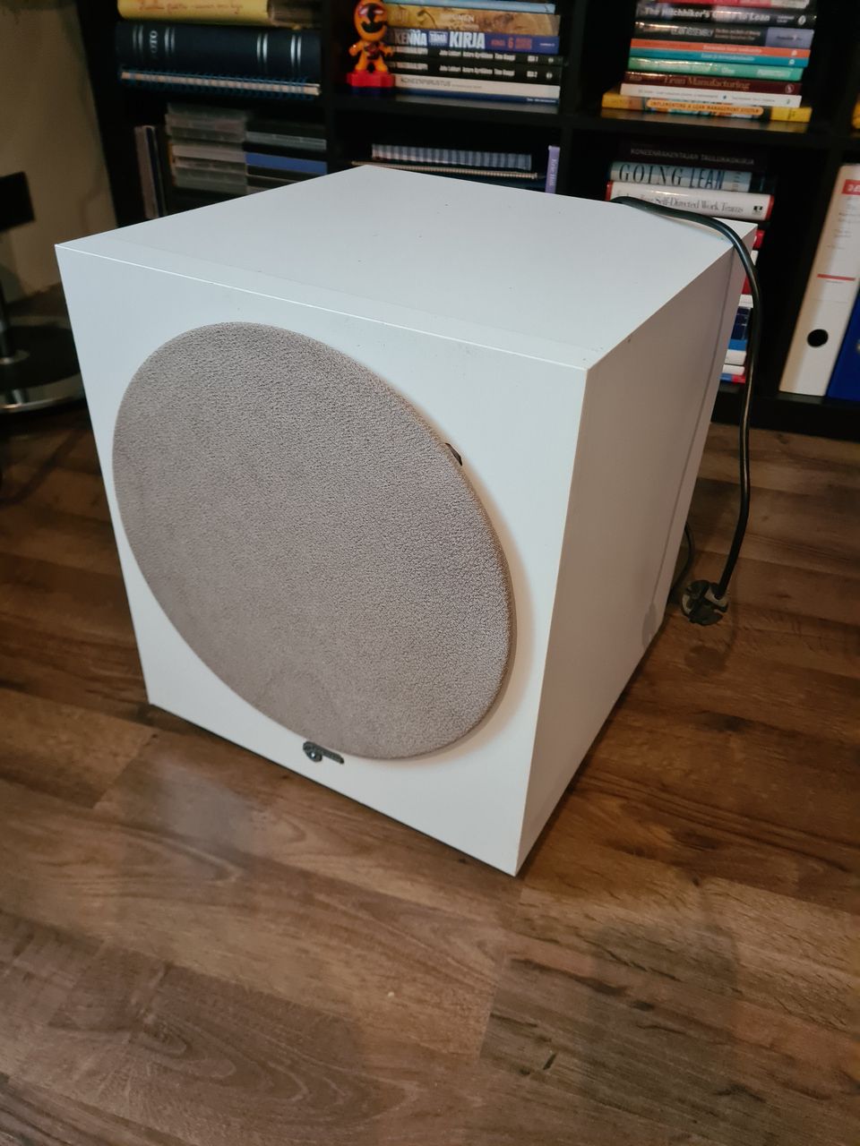 Aktiivinen subwoofer