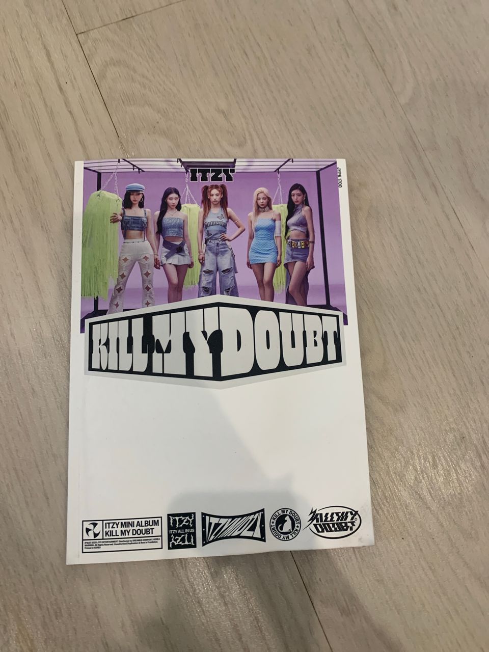 Kpop Itzy  kill my doubt albumi