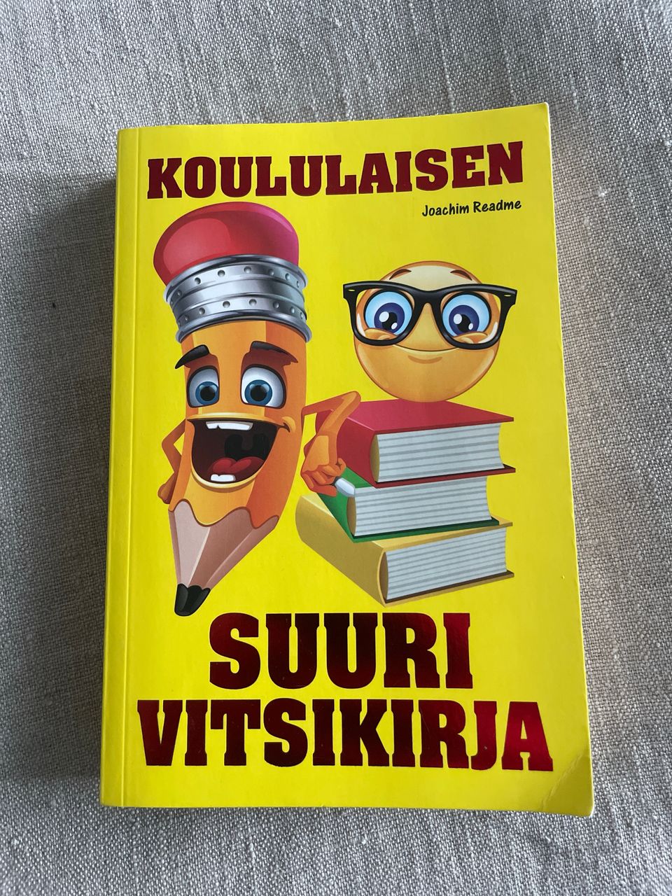 Koululaisen suuri vitsikirja