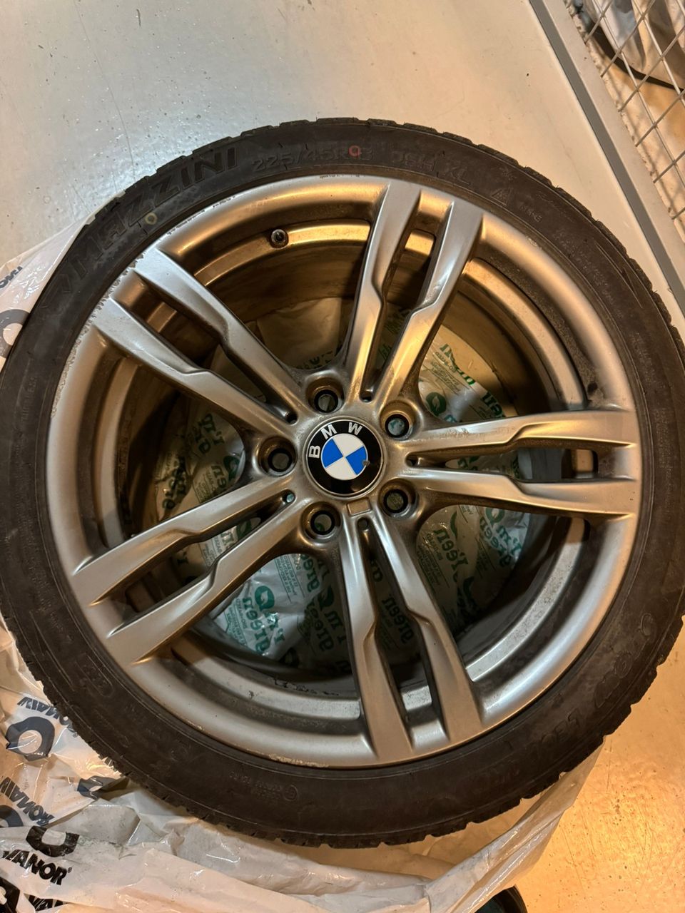 18” M sport renkaat+vanteet TPMS