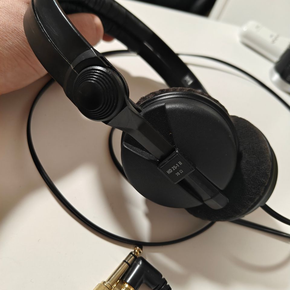 hd 25-1 ii sennheiser