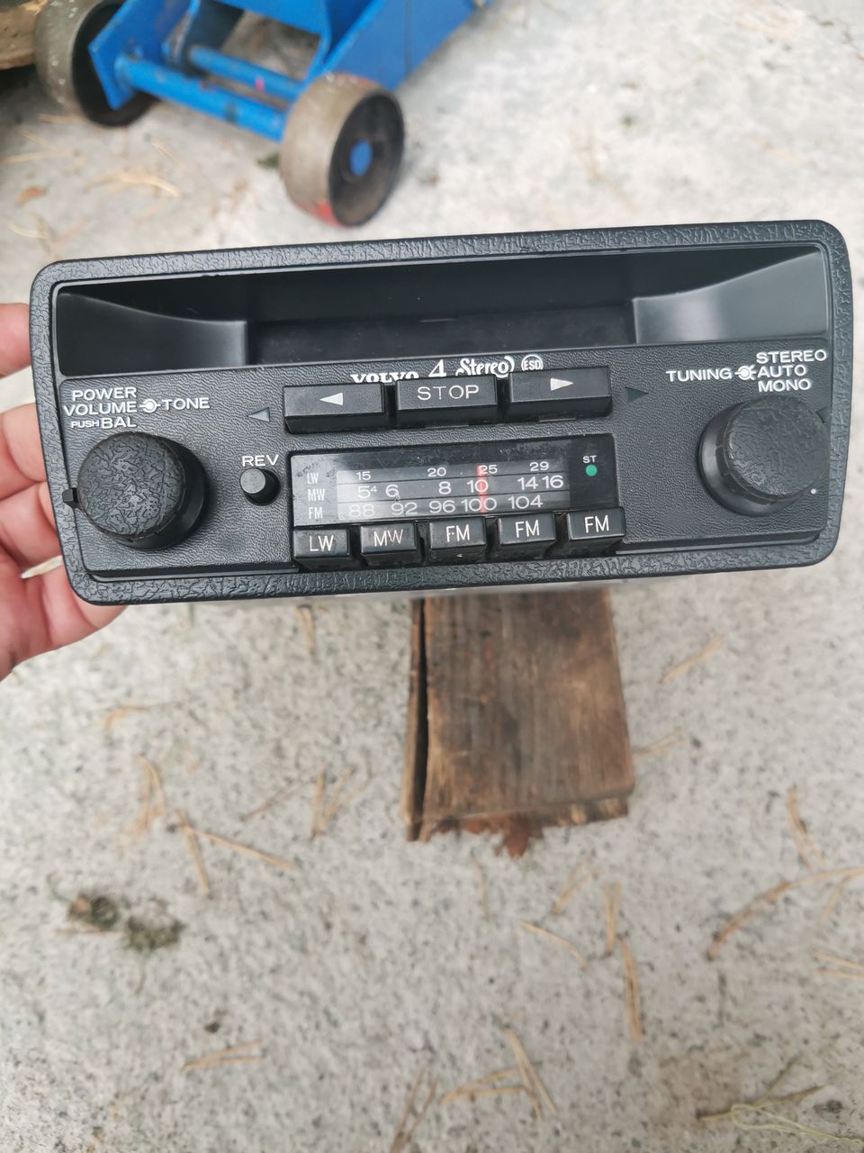 Volvo 240 radio