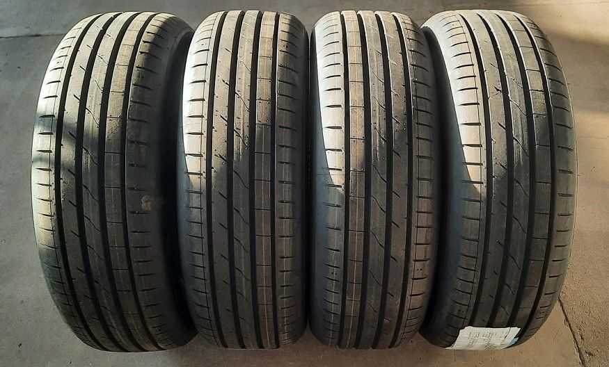 Siirtoajetut 205/65R17 Hankook Kesärenkaat 4 kpl