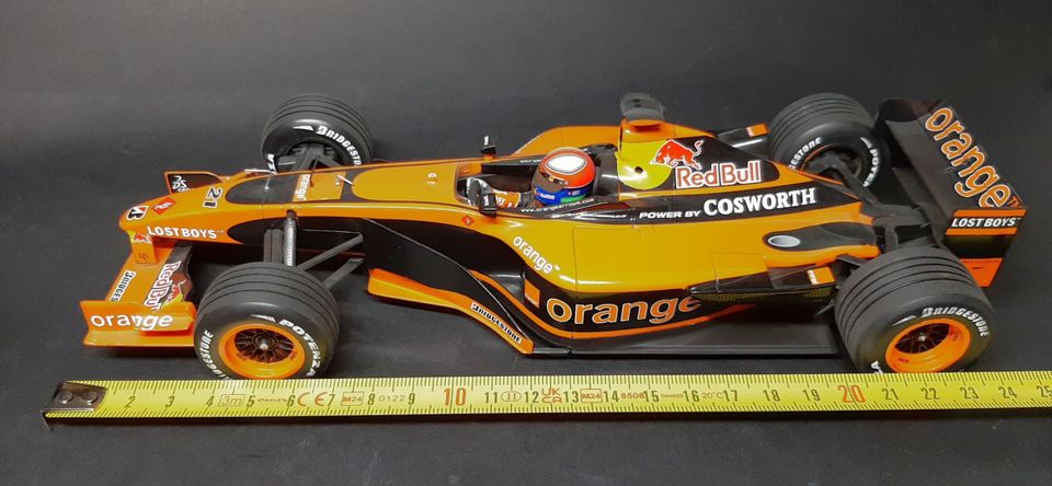 Minichamps Arrows Asiatech A22 1:18