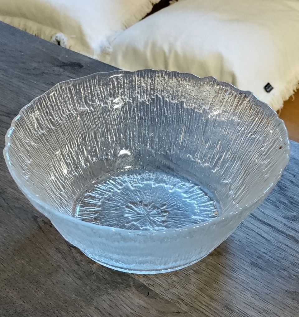 Iittala Tapio Wirkkala Solaris tarjoilukulho