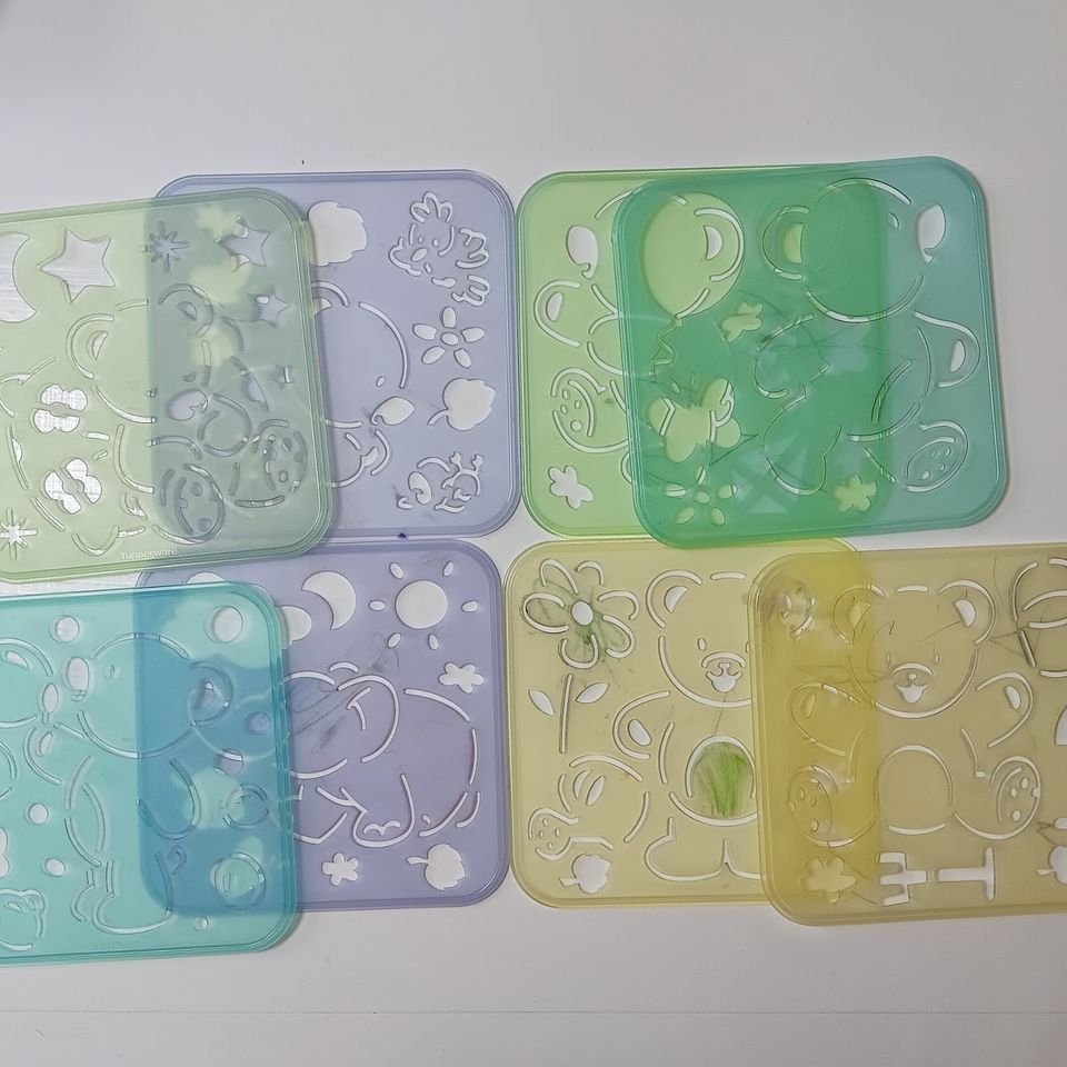 Tupperware piirustuslevyt