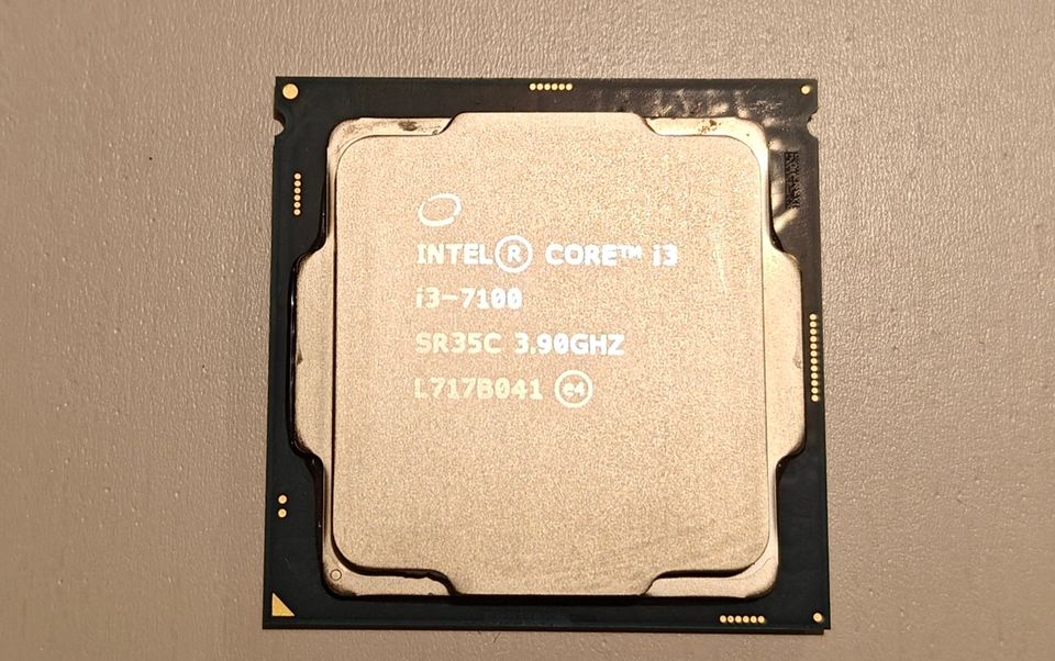 Intel i3 7100