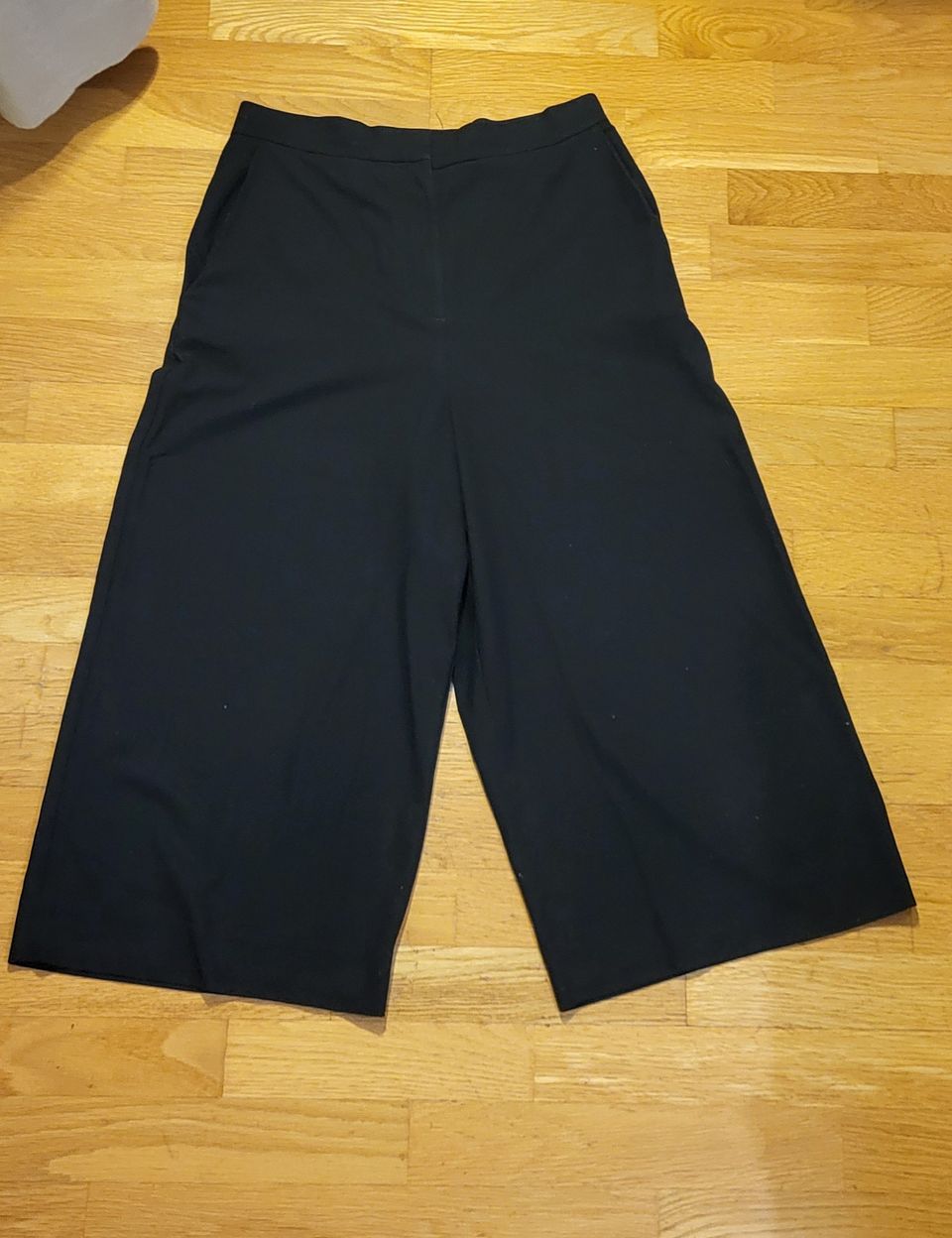 COS culotte-housut, koko 36/38