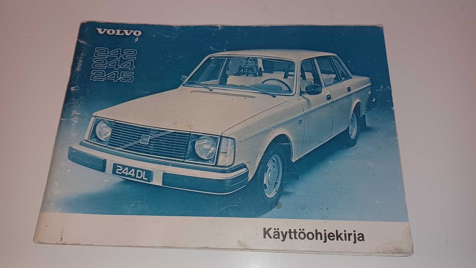 Volvo 242 ohjekirja