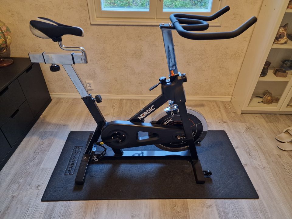 Nordic 205 indoor bike fitnesspyörä