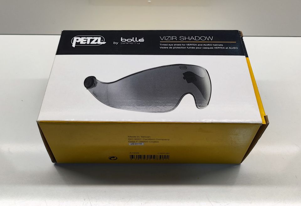 Uusi Petzl Bolle tummennettu visiisi (3kpl)