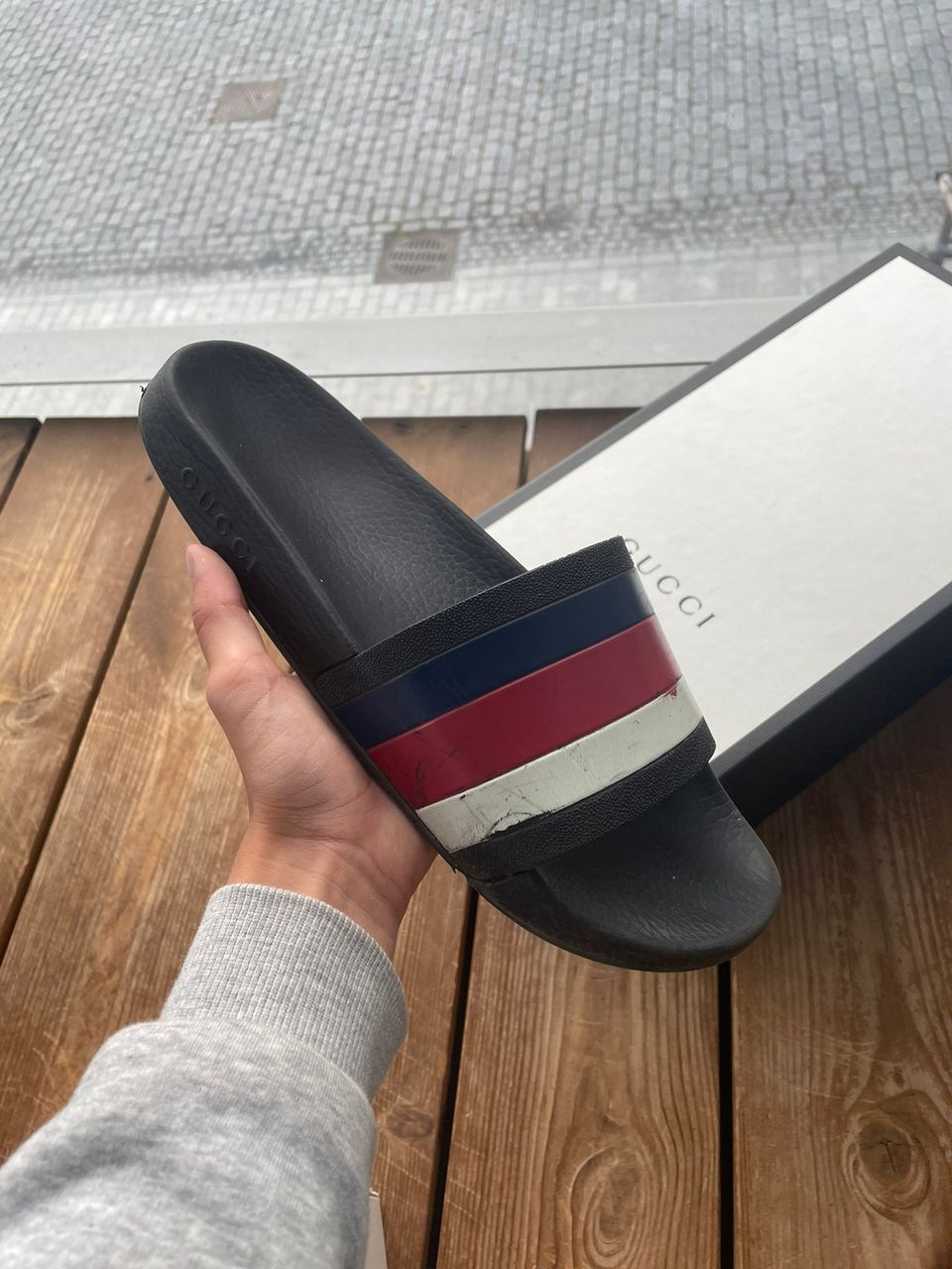 Gucci slide