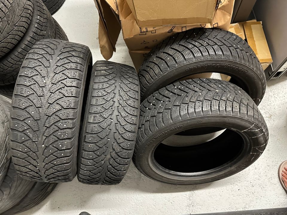 Nastarenkaat 205/55 R16 Nokian ja LingLong