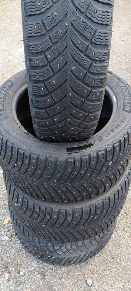 Michelin North X-Ice 4 215/55/17 nastarenkaat