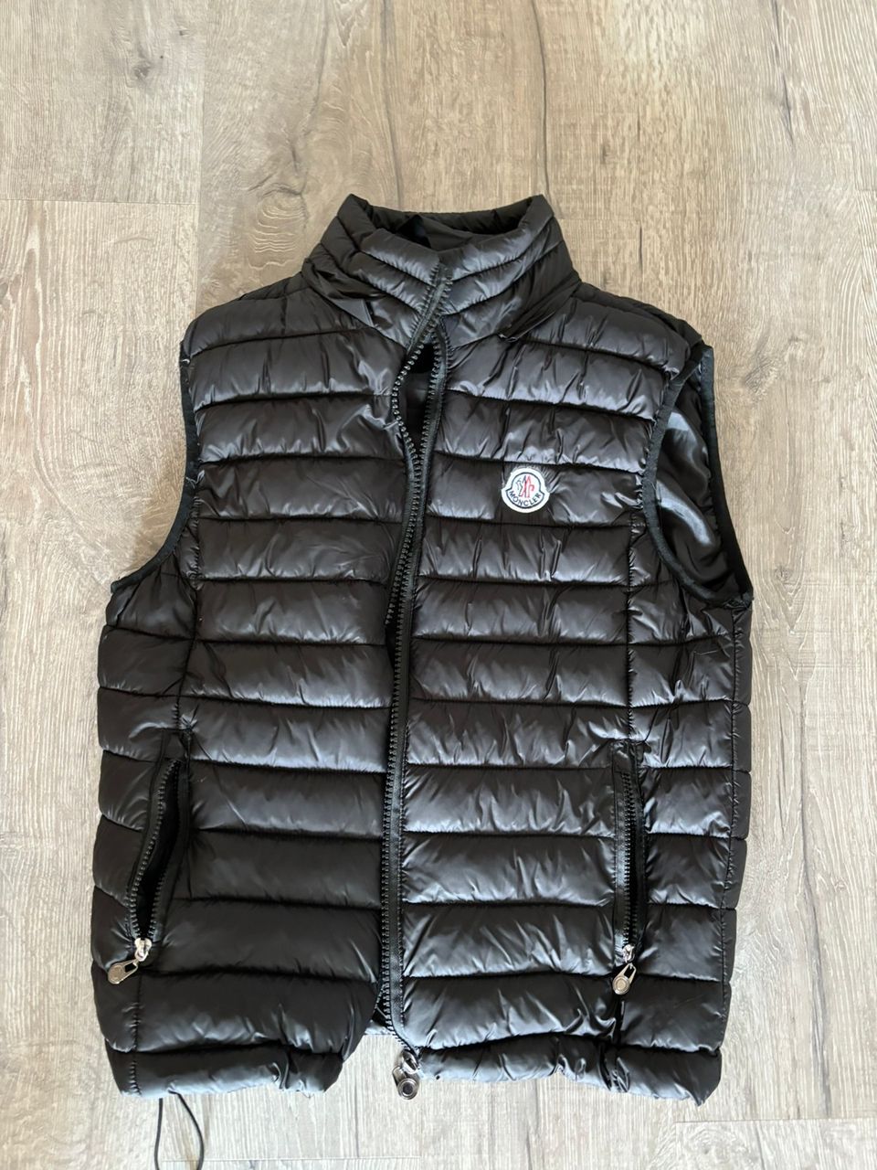 Moncler liivi