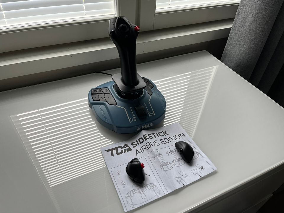 Thrustmaster TCA Sidestick Airbus Edition