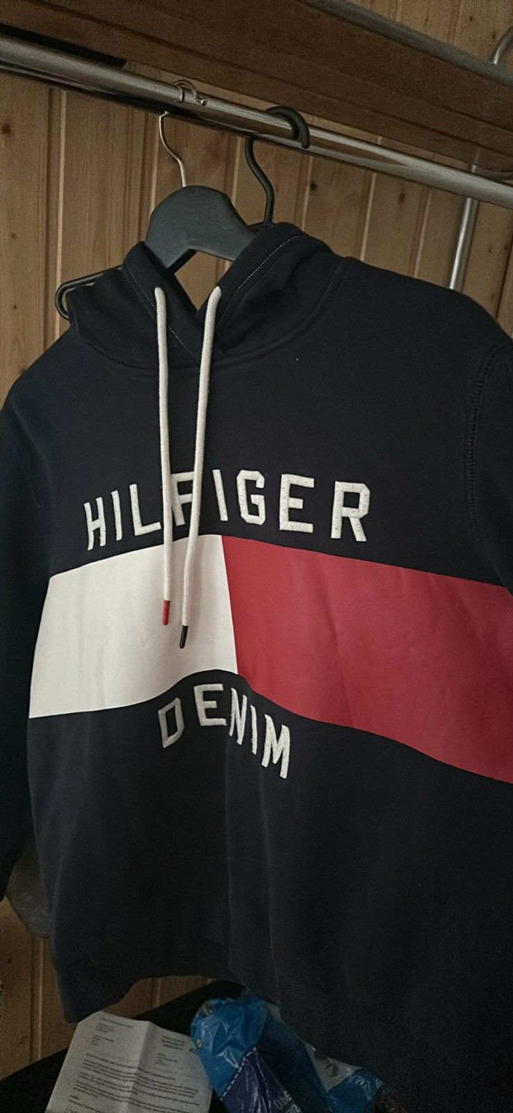 Tommy Hilfiger