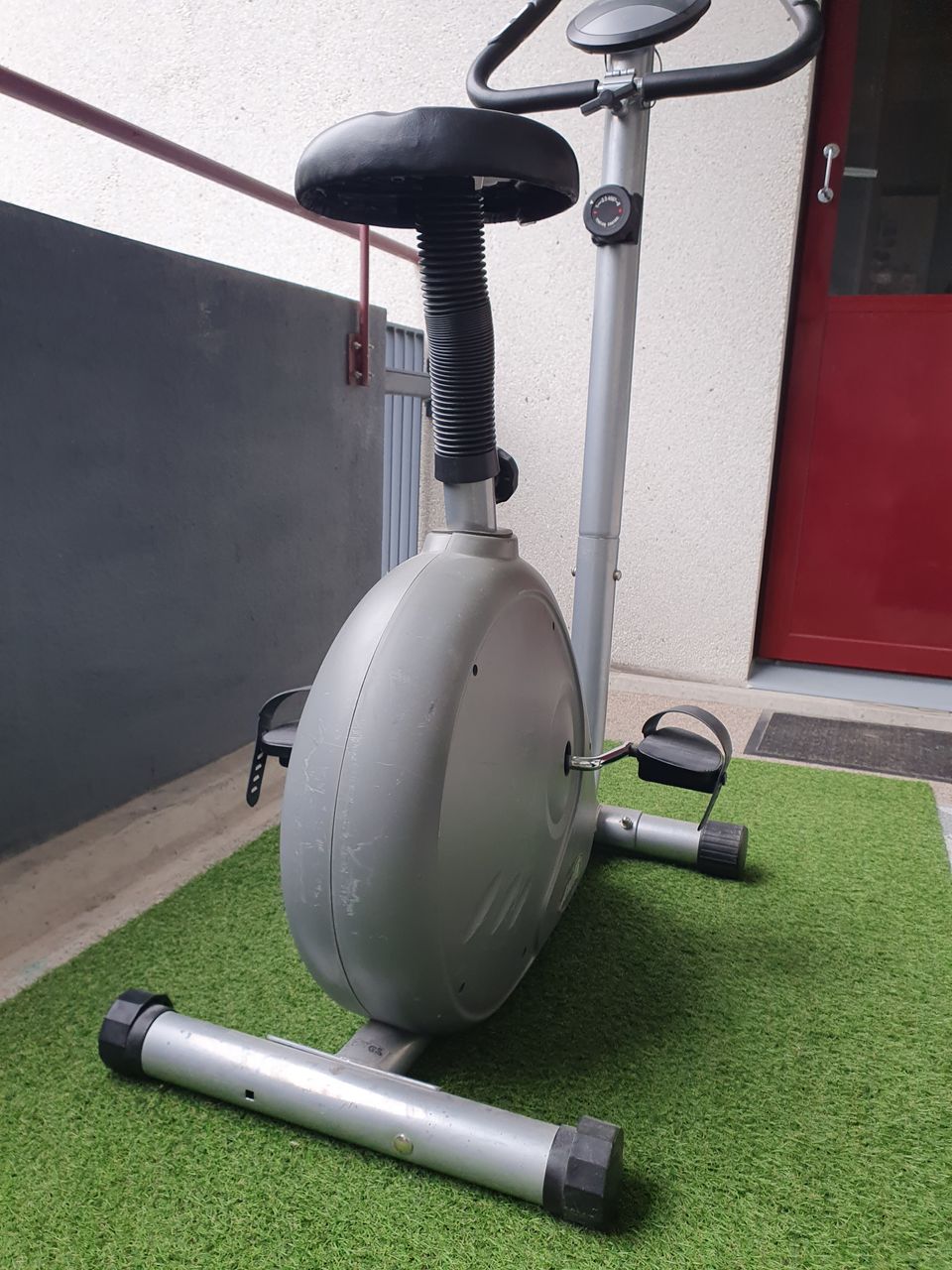 Exercise machine