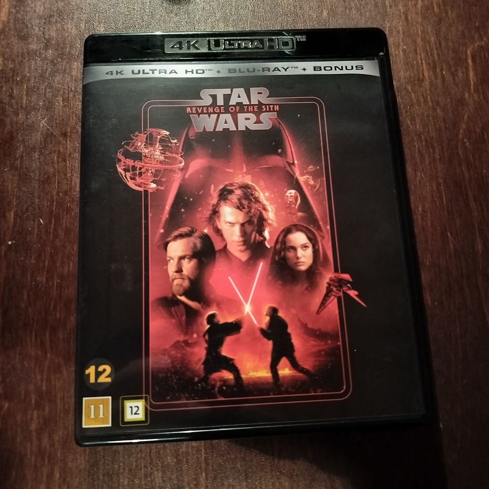 Star Wars Revenge of the Sith 4K UHD + Blu-ray + bonus